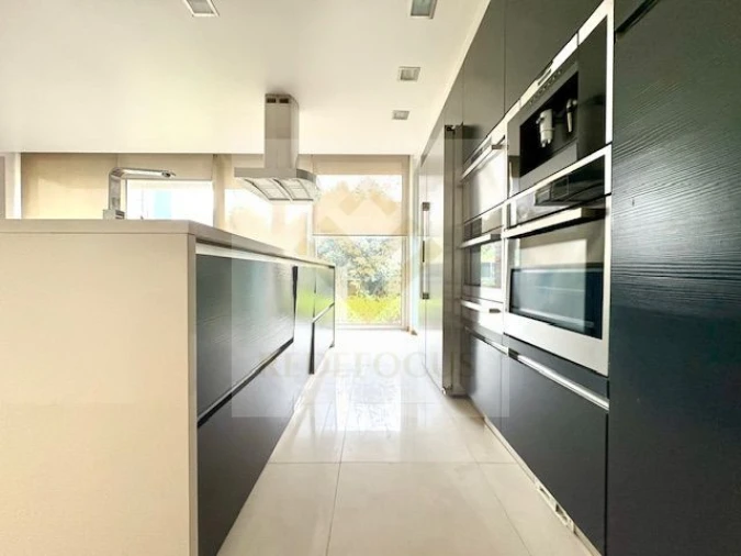 Moradia T3 para Venda em São João da Madeira Foto 7