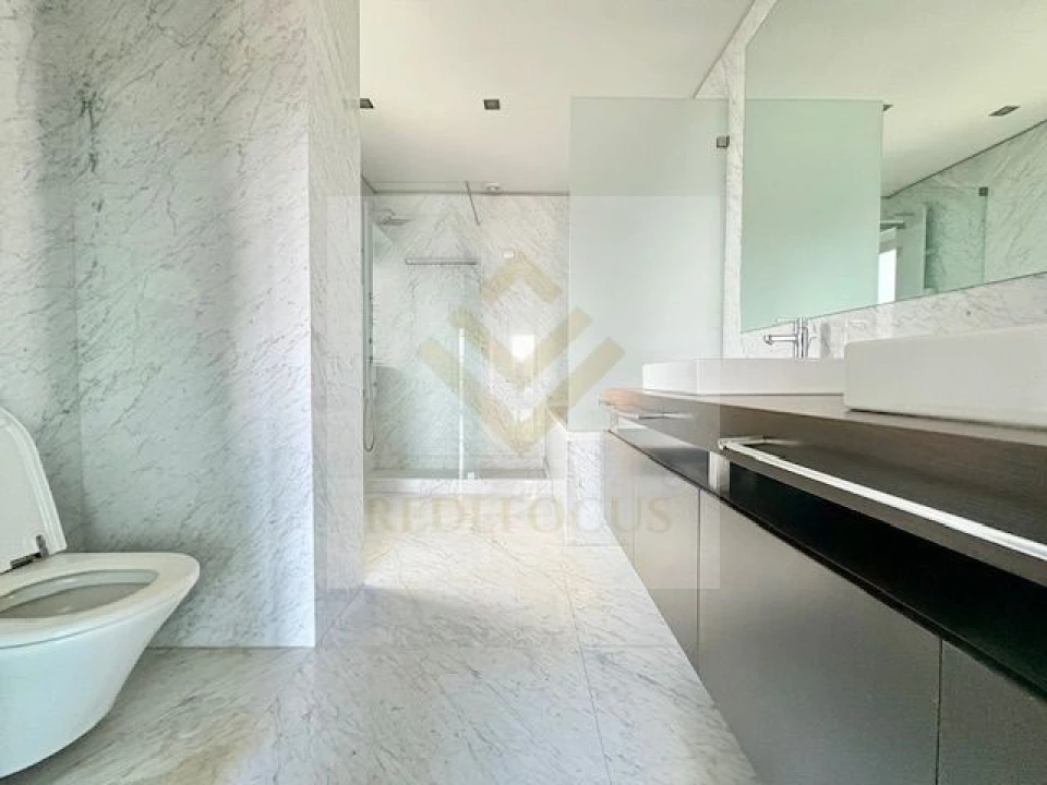 Moradia T3 para Venda em São João da Madeira Foto 17