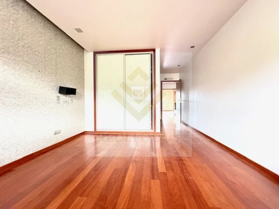 Moradia T3 para Venda em São João da Madeira Foto 19