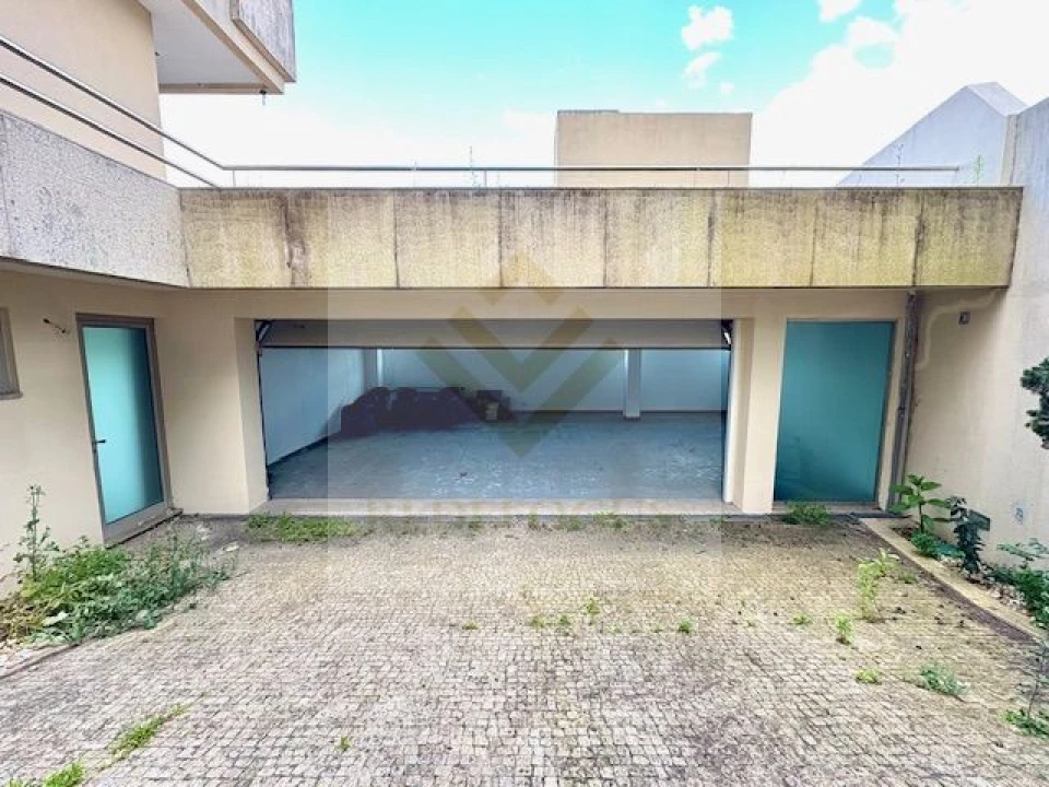 Moradia T3 para Venda em São João da Madeira Foto 35