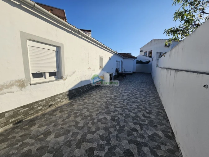 Moradia T5 para Venda em Reguengos de Monsaraz
