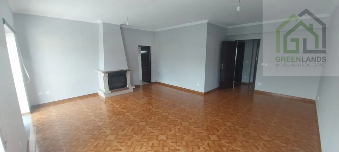 Apartamento T2 para Venda em Arganil Foto 36