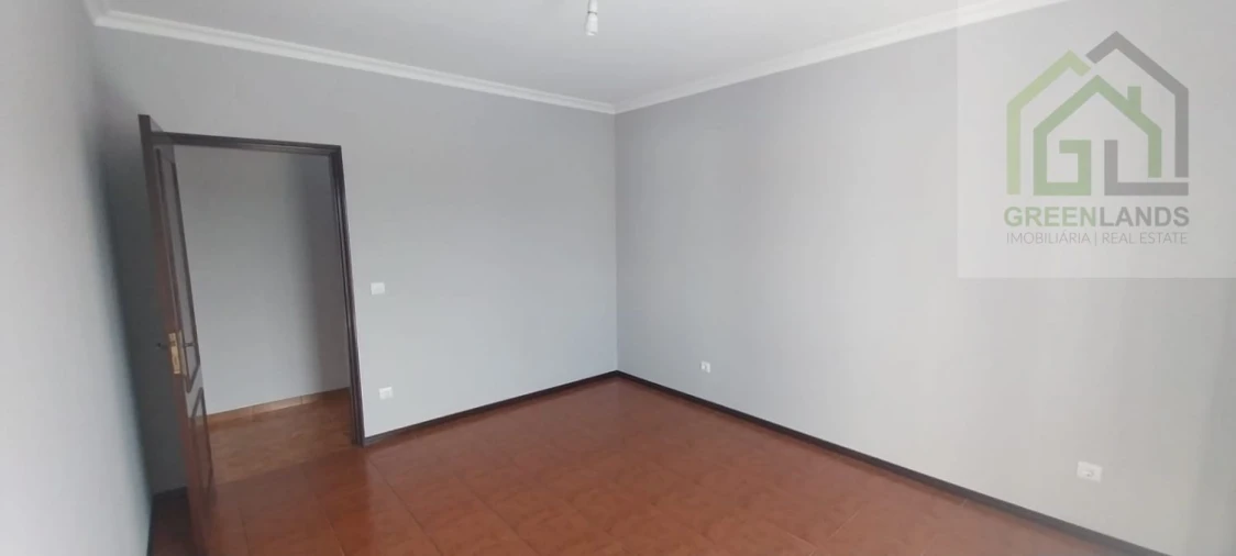 Apartamento T2 para Venda em Arganil Foto 14