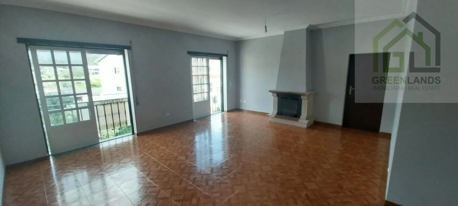 Apartamento T2 para Venda em Arganil Foto 1