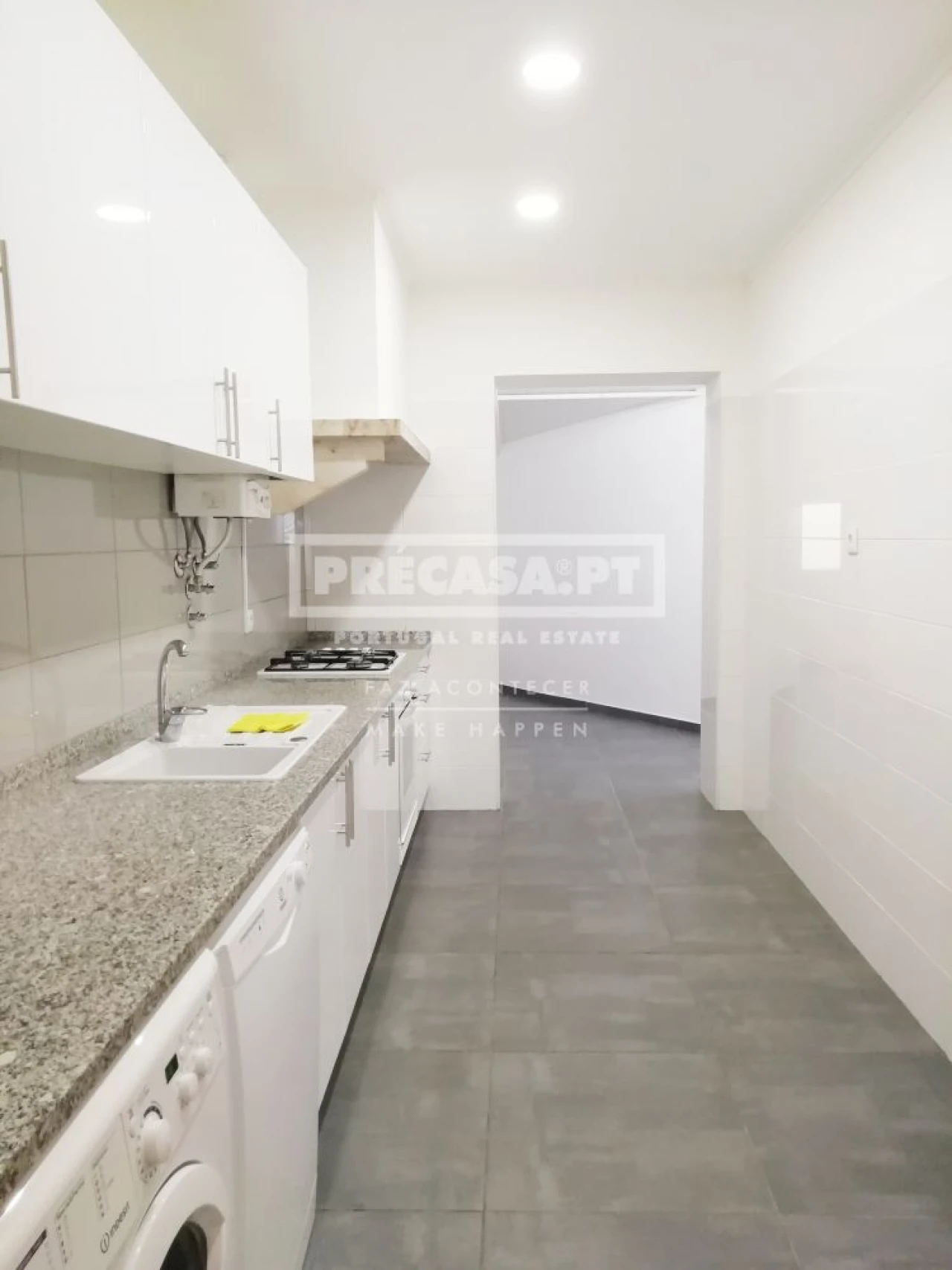 Apartamento T2 para Venda em Penha de França Foto 9