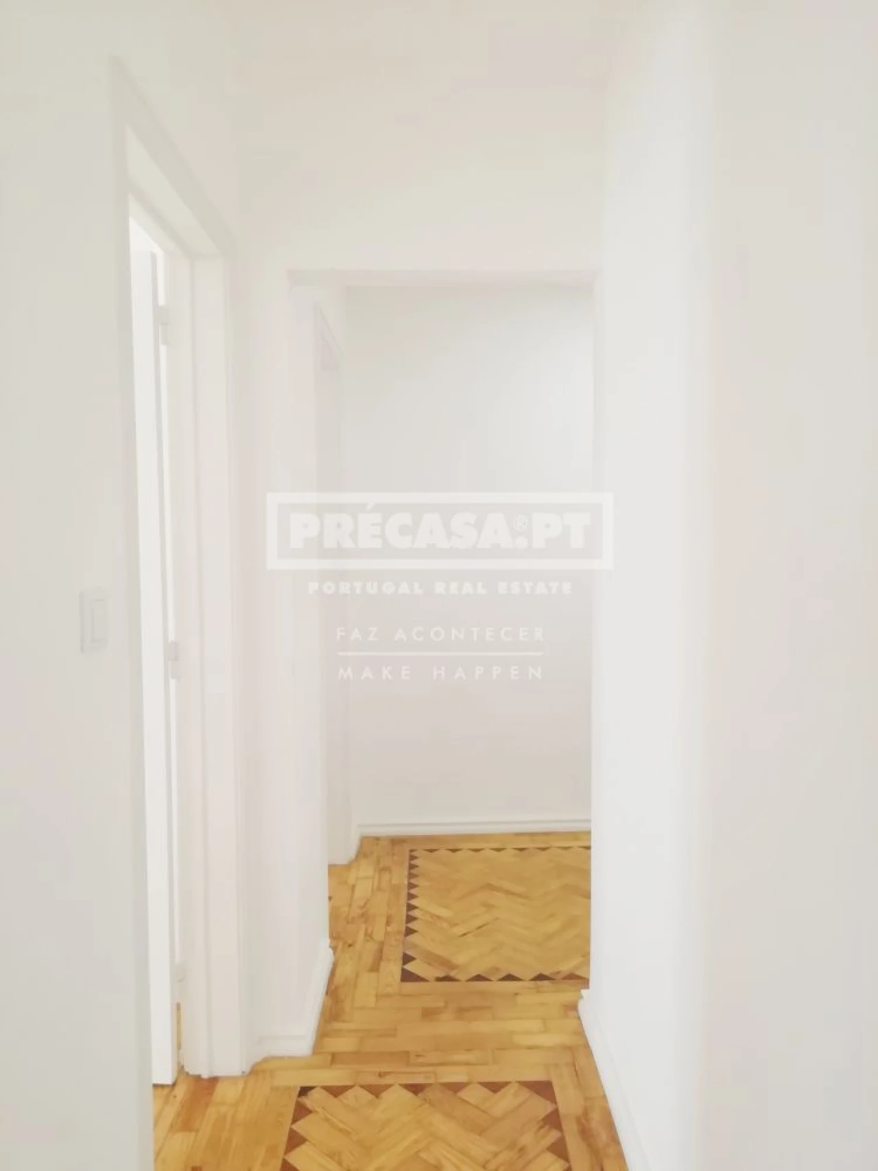 Apartamento T2 para Venda em Penha de França Foto 20