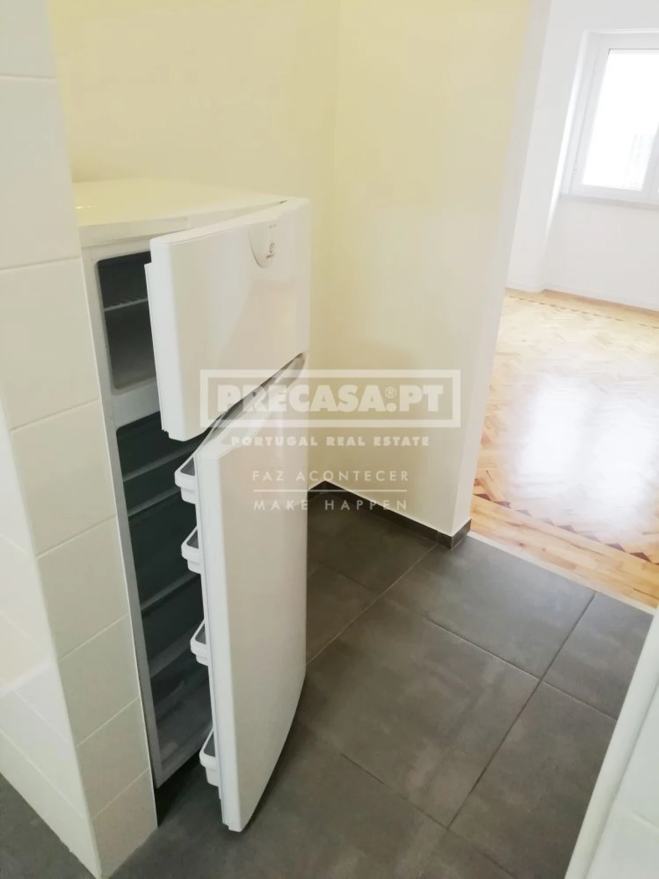 Apartamento T2 para Venda em Penha de França Foto 10