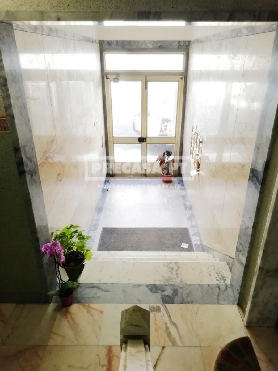 Loja para Venda em Agualva e Mira-Sintra Foto 13