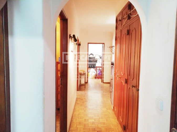 Apartamento T2 para Venda em Marvila Foto 5