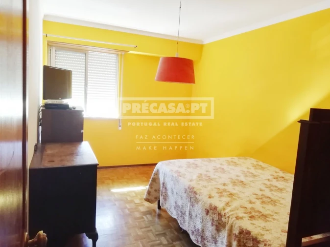 Apartamento T2 para Venda em Marvila Foto 13