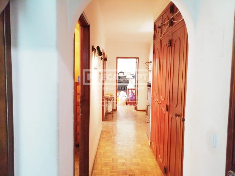 Apartamento T2 para Venda em Marvila Foto 5