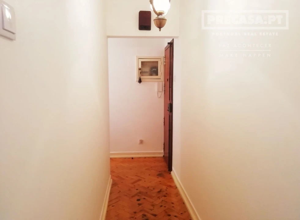 Apartamento T3 para Venda em Alcantara Foto 13