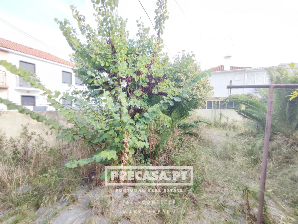 Moradia T3 para Venda em Benfica Foto 16