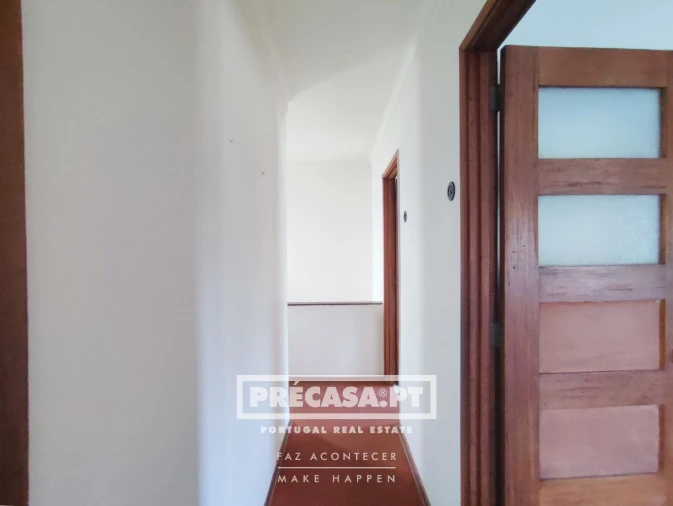 Moradia T3 para Venda em Benfica Foto 30