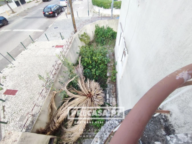 Moradia T3 para Venda em Benfica Foto 6