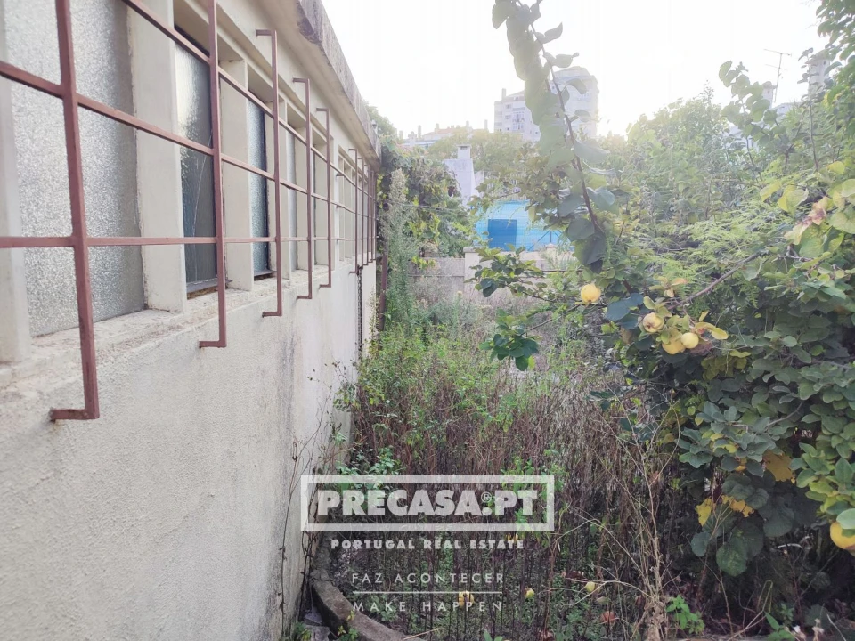 Moradia T3 para Venda em Benfica Foto 38
