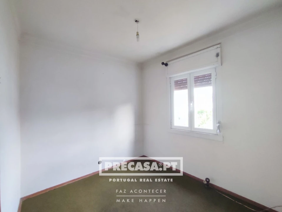 Moradia T3 para Venda em Benfica Foto 31