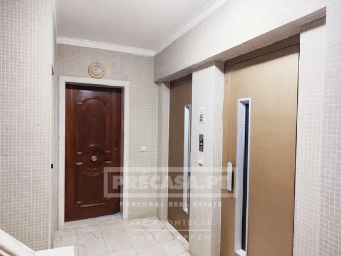 Apartamento T3 para Venda em São Domingos de Benfica Foto 39