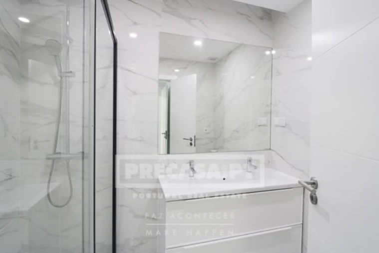 Apartamento T3 para Venda em São Domingos de Benfica Foto 23