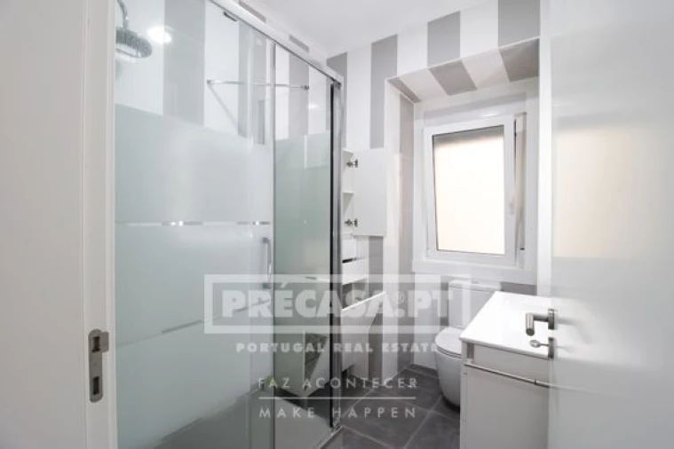 Apartamento T2 para Venda em Penha de França Foto 21