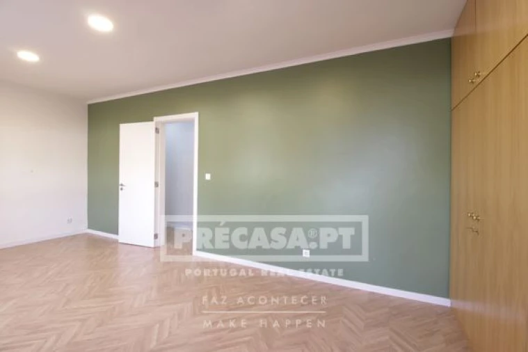 Apartamento T2 para Venda em Penha de França Foto 20