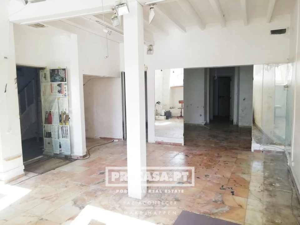 Loja para Venda em Arroios Foto 2