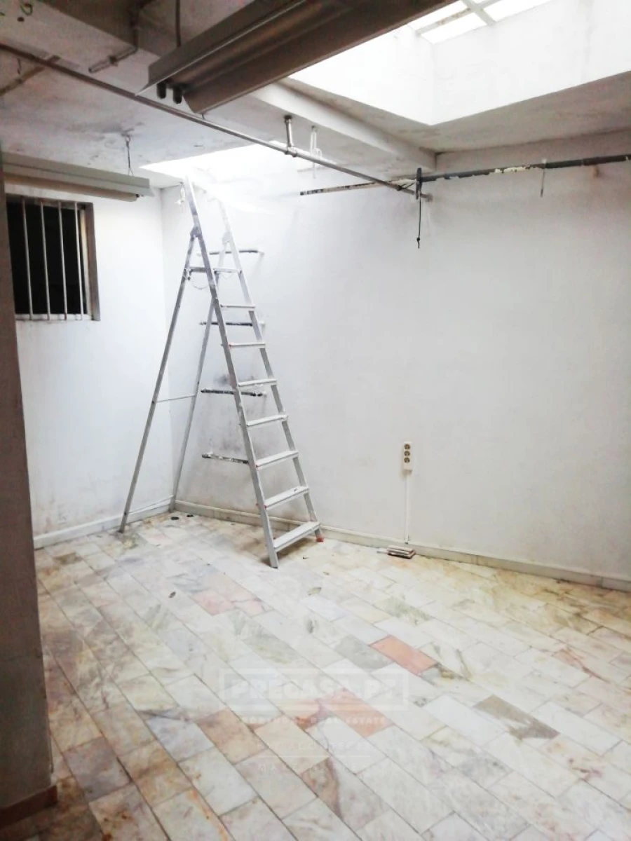 Loja para Venda em Arroios Foto 22