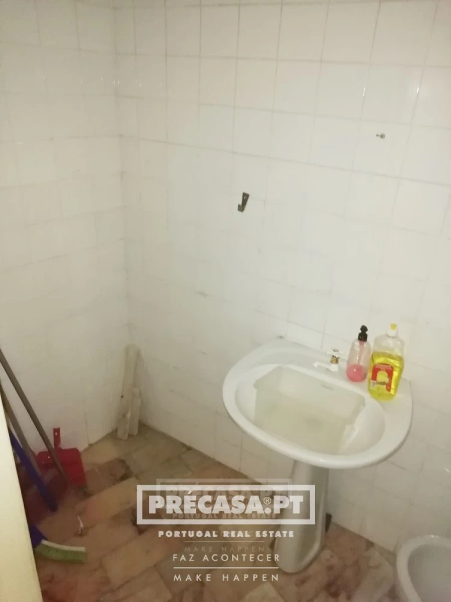 Loja para Venda em Arroios Foto 18