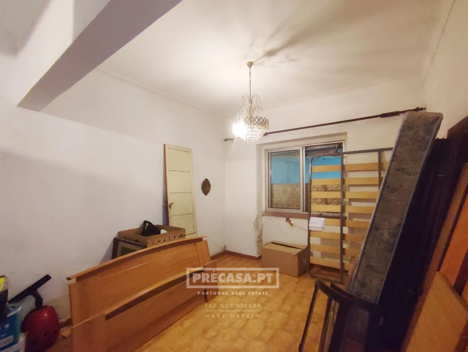 Apartamento T1 para Venda em Queluz e Belas Foto 5