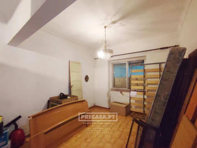 Apartamento T1 para Venda em Queluz e Belas Foto 5