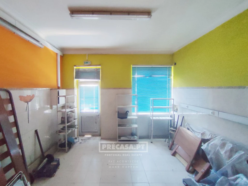 Apartamento T1 para Venda em Queluz e Belas Foto 15