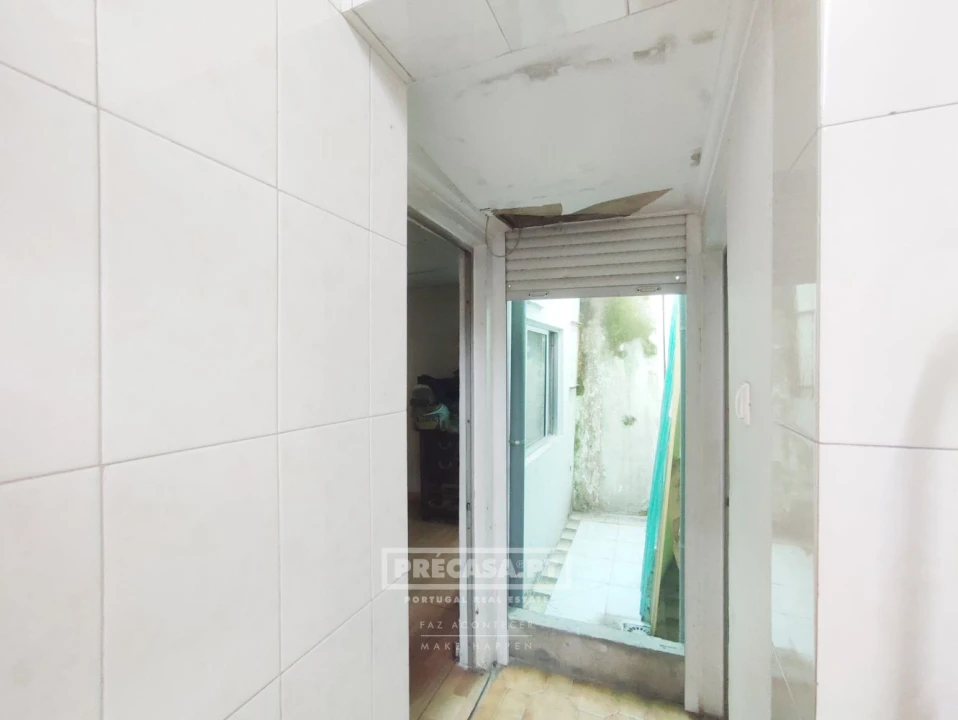 Apartamento T1 para Venda em Queluz e Belas Foto 10