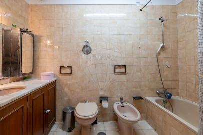 Apartamento T5 para Venda em Cedofeita, Santo Ildefonso, Sé, Miragaia, São Nicolau e Vitória