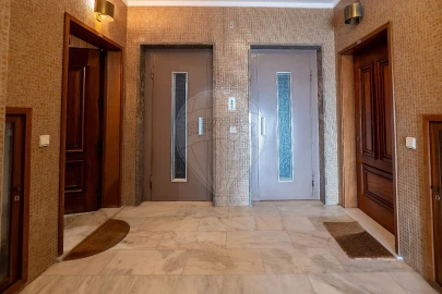 Apartamento T5 para Venda em Cedofeita, Santo Ildefonso, Sé, Miragaia, São Nicolau e Vitória