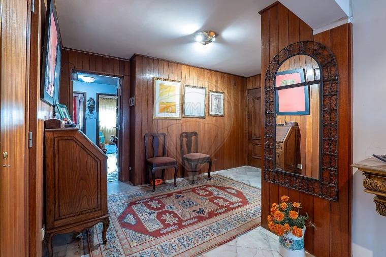 Apartamento T5 para Venda em Cedofeita, Santo Ildefonso, Sé, Miragaia, São Nicolau e Vitória Foto 7