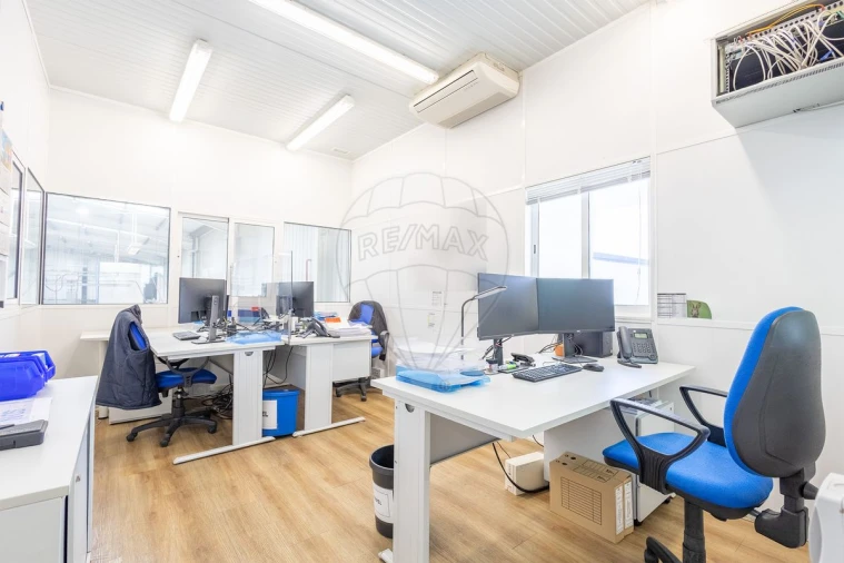 Armazém para Venda em Abrantes (São Vicente e São João) e Alferrarede Foto 15