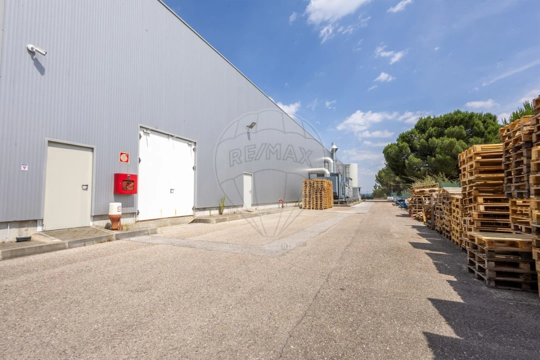 Armazém para Venda em Abrantes (São Vicente e São João) e Alferrarede Foto 8