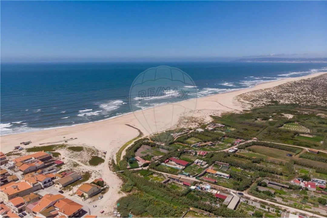 Terreno para Venda em Marinha das Ondas Foto 2