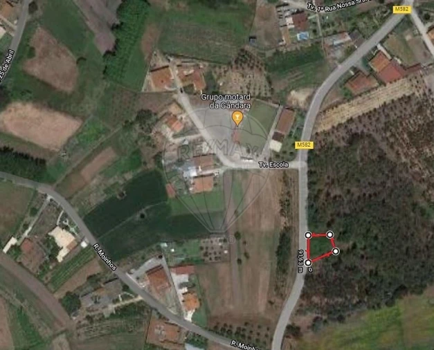 Terreno para Venda em Ferreira-A-Nova Foto 5