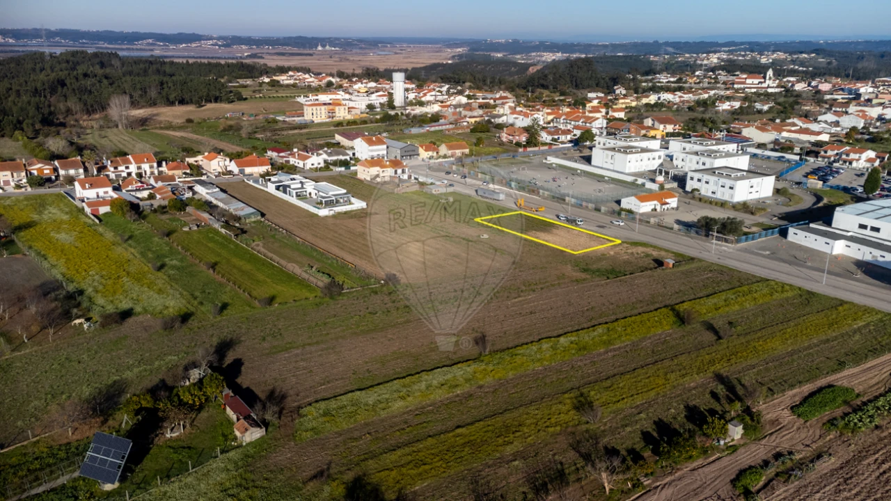Terreno para Venda em Paião Foto 9