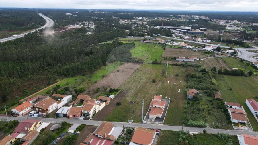 Terreno para Venda em Marinha das Ondas Foto 4
