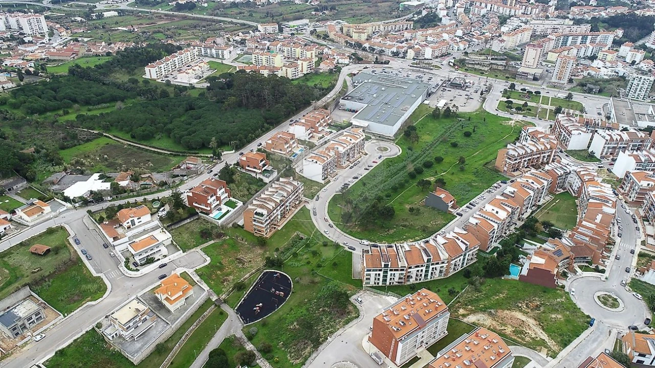 Terreno para Venda em Tavarede Foto 17