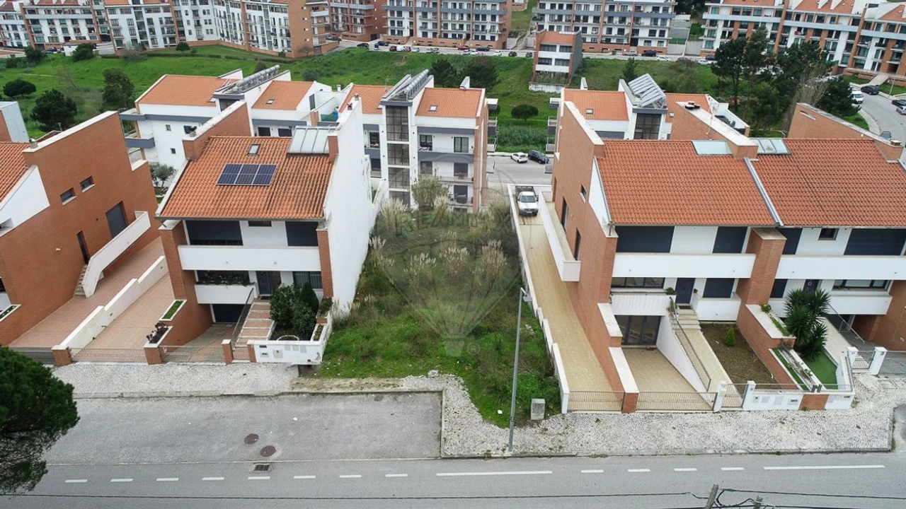 Terreno para Venda em Tavarede Foto 12