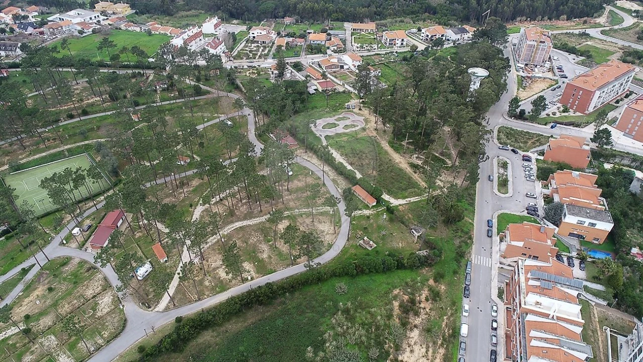 Terreno para Venda em Tavarede Foto 14