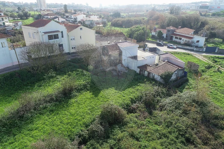 Terreno para Venda em Tavarede Foto 3