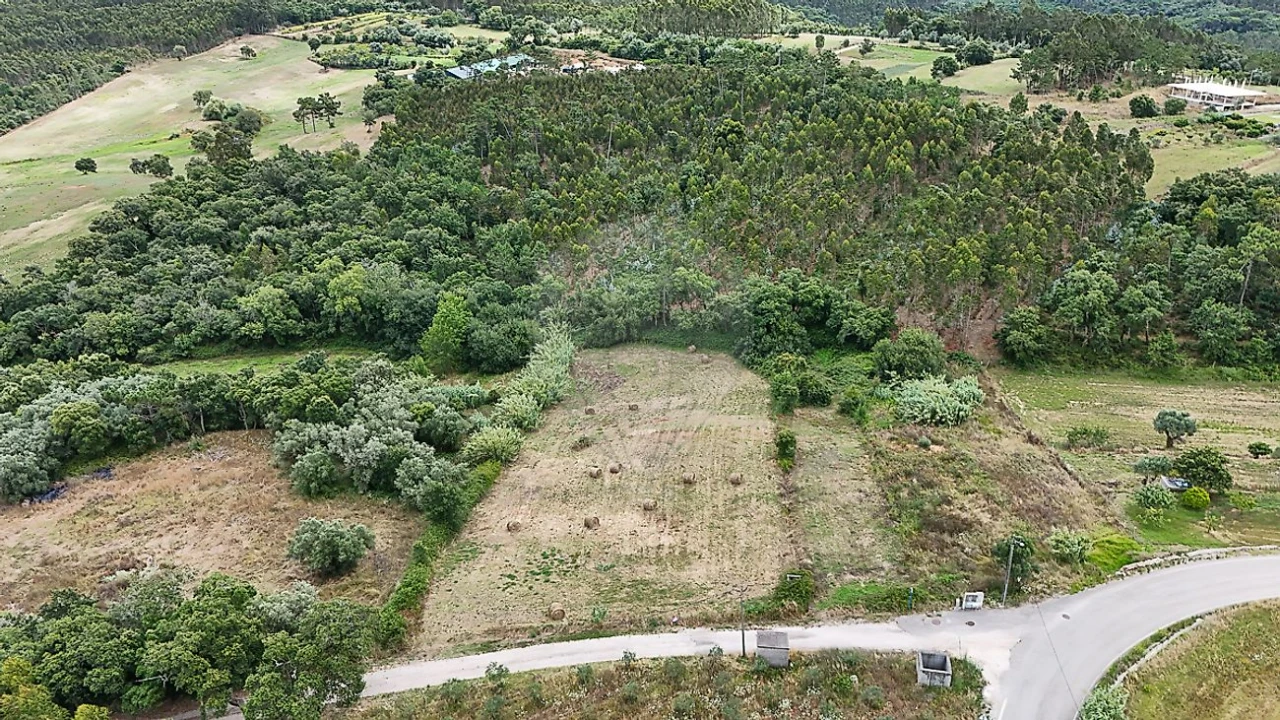 Terreno para Venda em Abrunheira, Verride e Vila Nova da Barca Foto 2