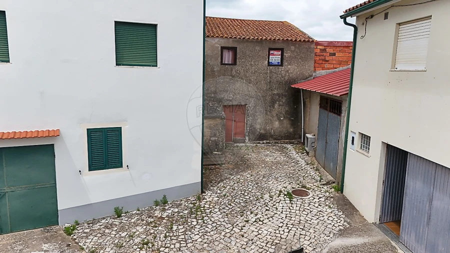Moradia T1 para Venda em Abrunheira, Verride e Vila Nova da Barca Foto 10