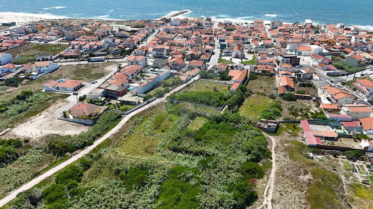 Terreno para Venda em Lavos Foto 6