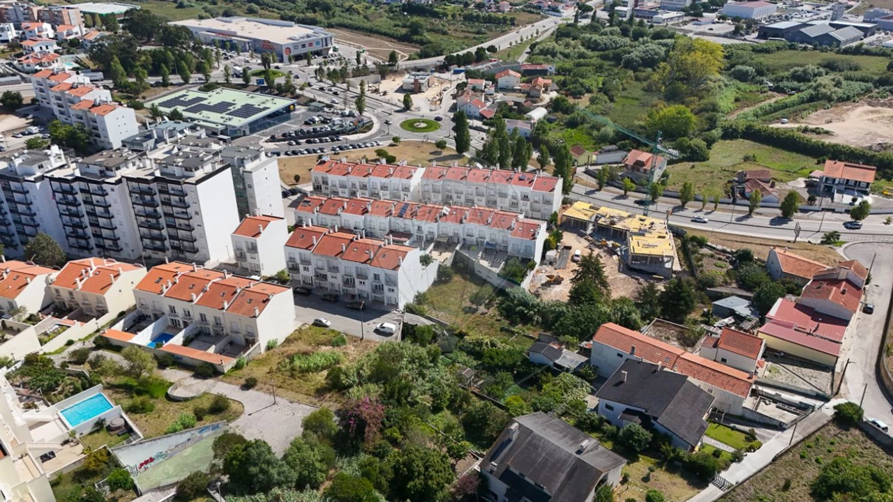 Terreno para Venda em Buarcos Foto 7