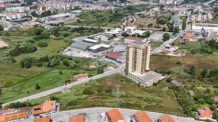 Terreno para Venda em Tavarede Foto 6